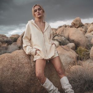 Soft Atlantic Beige Sweat Set with shorts by J.ING